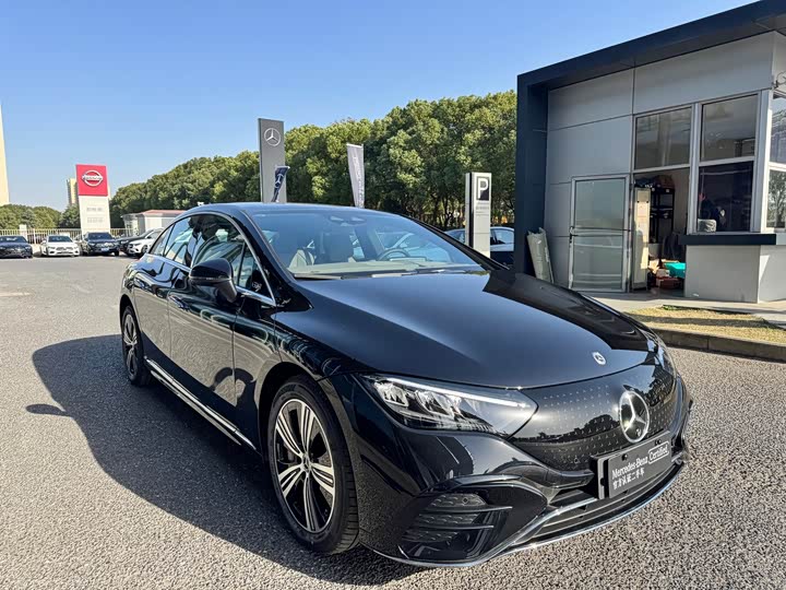 Фото 3 - Mercedes-Benz EQE