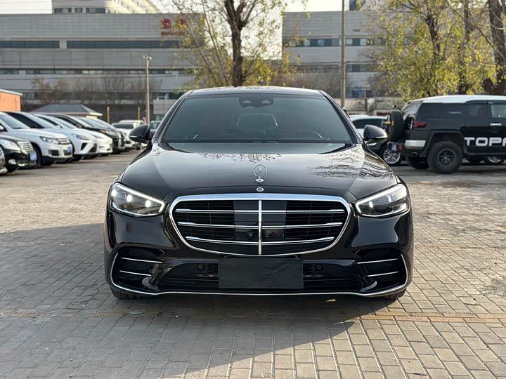 Фото 1 - Mercedes-Benz S-Class