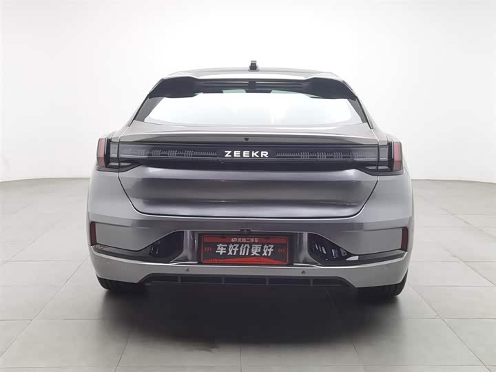 Фото 4 - Zeekr 001