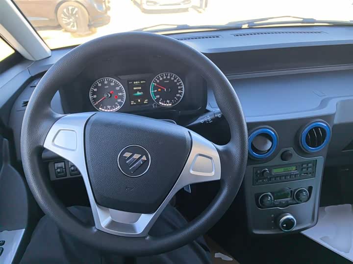 Фото 11 - Foton Smart Smurf E7