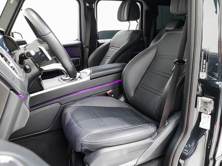 Фото 10 - Mercedes-Benz G-Class