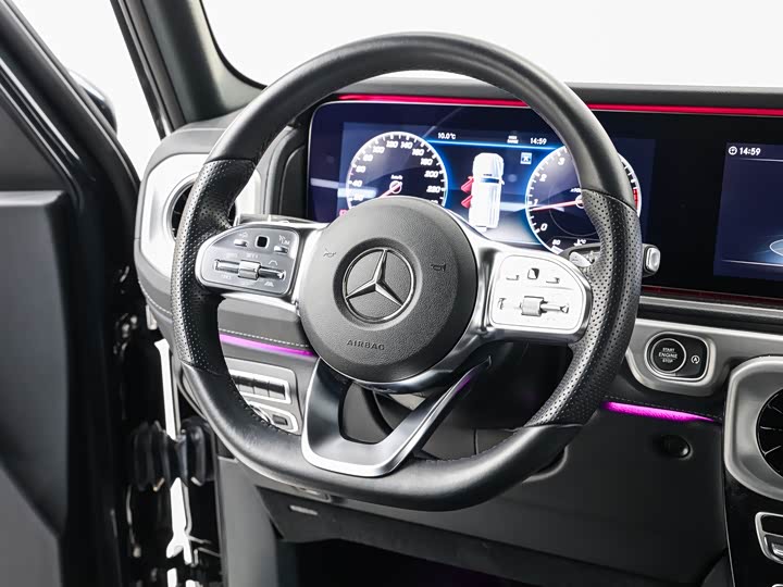 Фото 18 - Mercedes-Benz G-Class