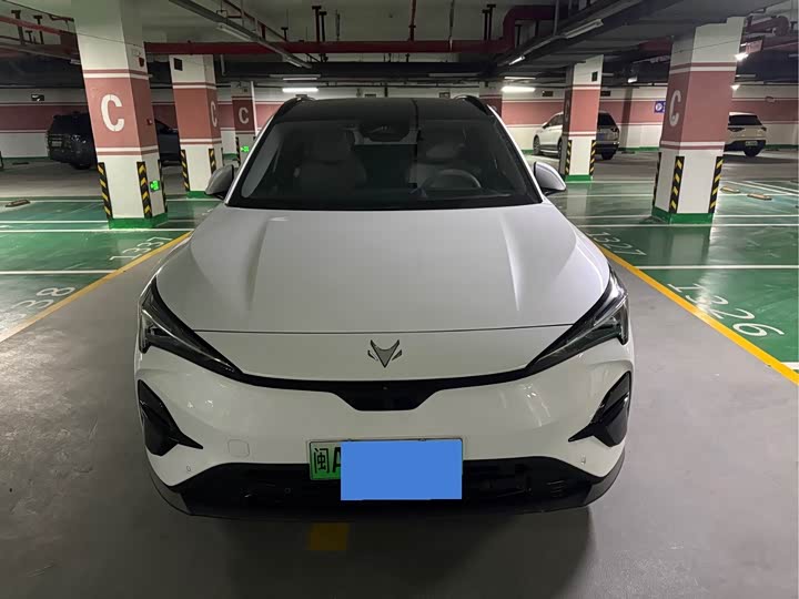 Фото 2 - BAIC Arcfox Alpha T5