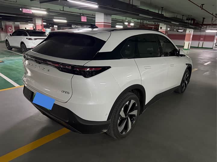 Фото 6 - BAIC Arcfox Alpha T5