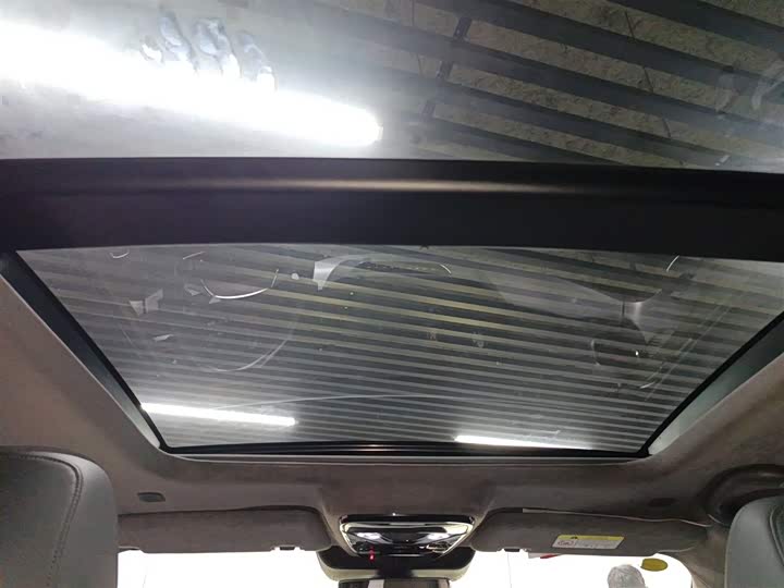 Фото 18 - BAIC Arcfox Alpha S