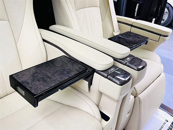 Фото 15 - Toyota Alphard