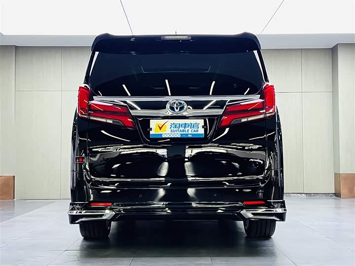 Фото 5 - Toyota Alphard