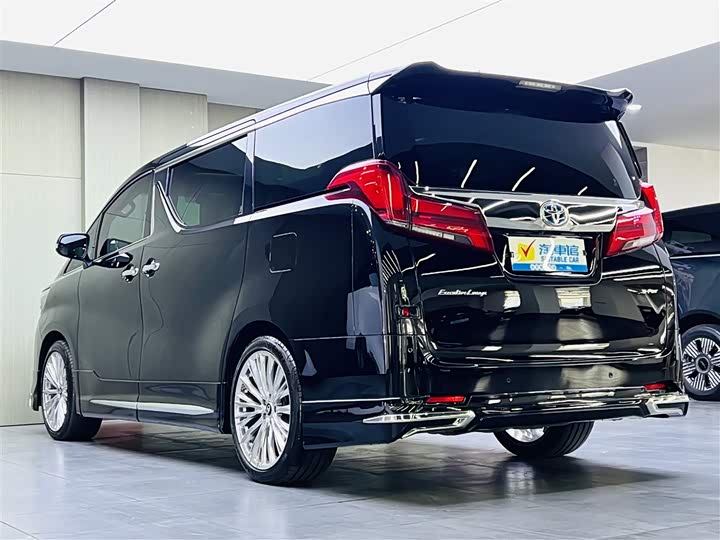 Фото 6 - Toyota Alphard