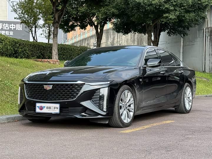Фото 1 - Cadillac CT6