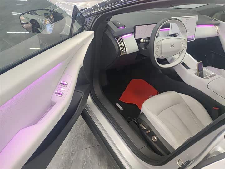 Фото 16 - XPeng F57