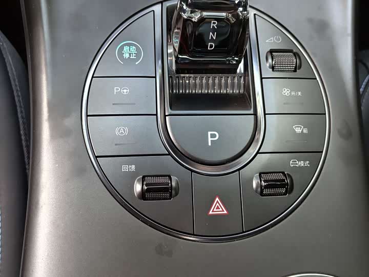 Фото 14 - BYD Seal