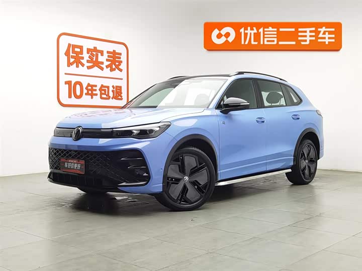 Фото 1 - Volkswagen Tiguan L Pro