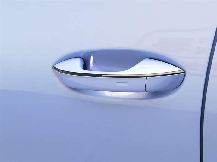 Фото 18 - Volkswagen Tiguan L Pro