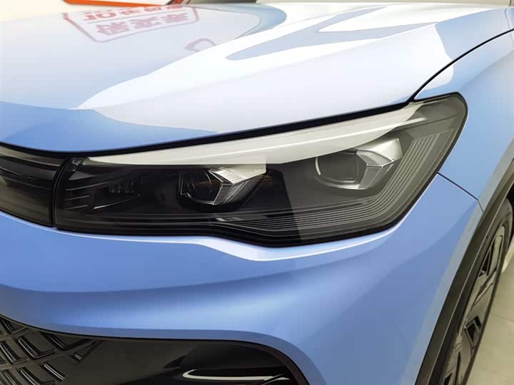 Фото 7 - Volkswagen Tiguan L Pro