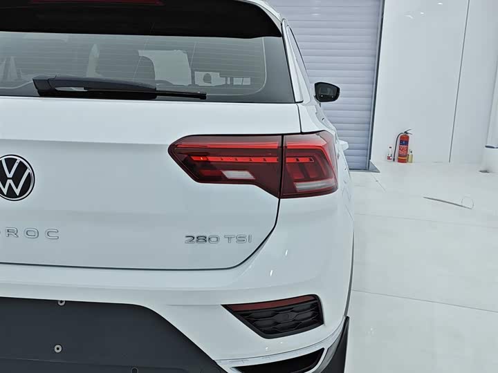 Фото 8 - Volkswagen T-Roc