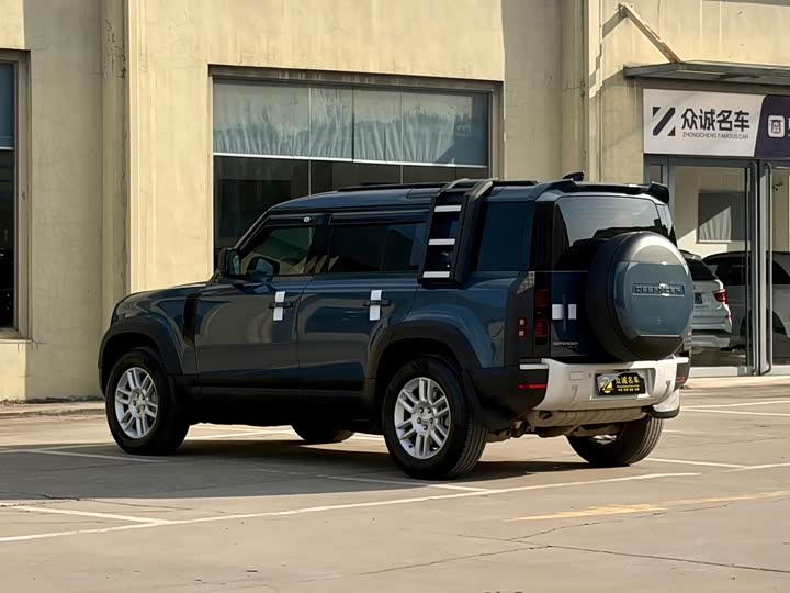 Фото 15 - Land Rover Defender