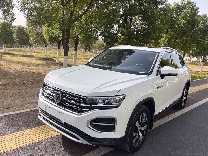 Фото 1 - Volkswagen Tayron