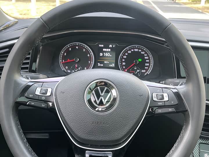 Фото 11 - Volkswagen Tayron