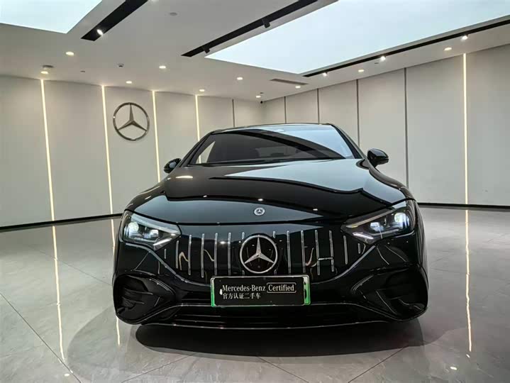 Фото 2 - Mercedes-Benz EQE AMG