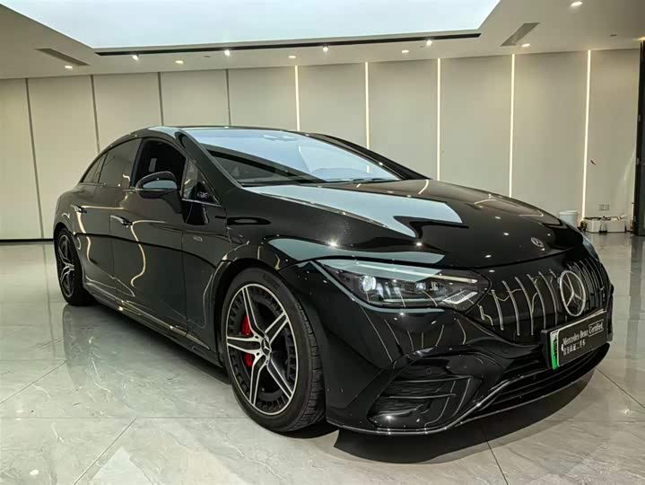 Фото 4 - Mercedes-Benz EQE AMG