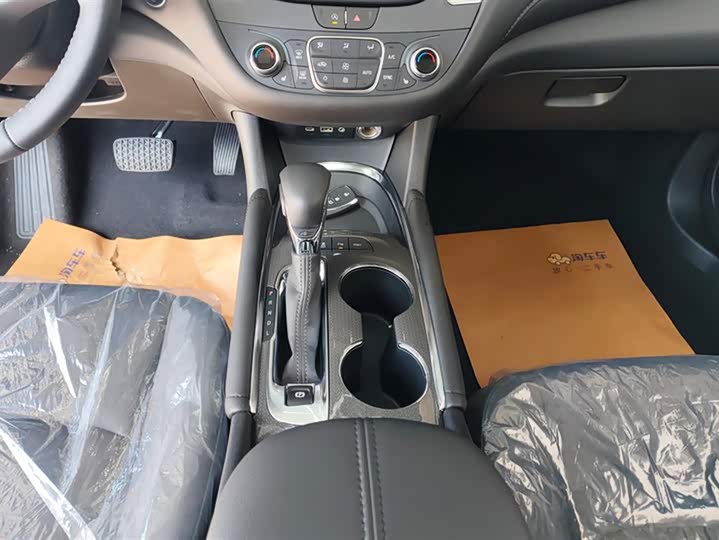 Фото 16 - Chevrolet Malibu XL