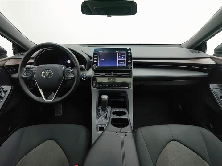 Фото 5 - Toyota Avalon