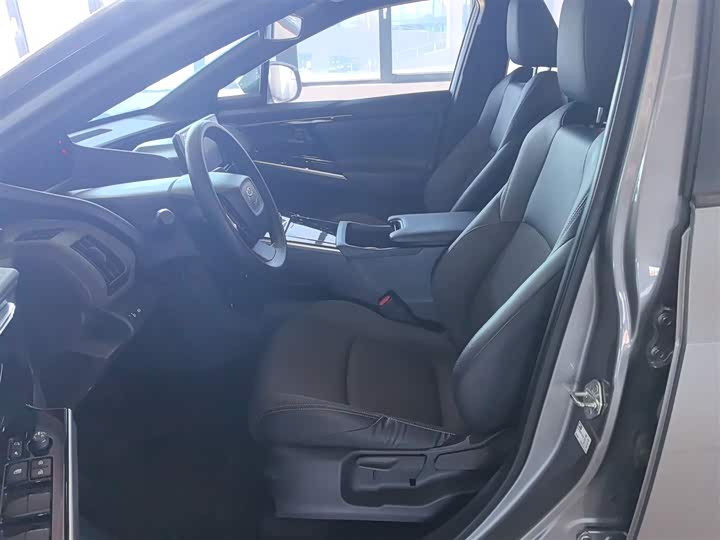 Фото 15 - Toyota bZ4X