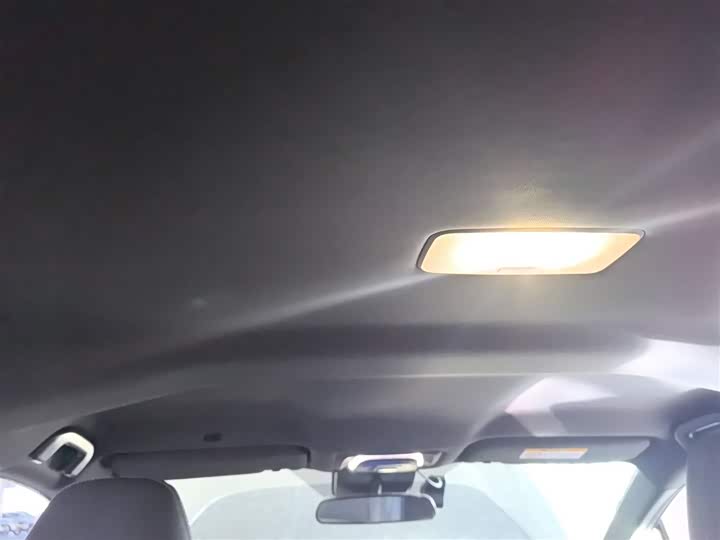 Фото 18 - Toyota bZ4X