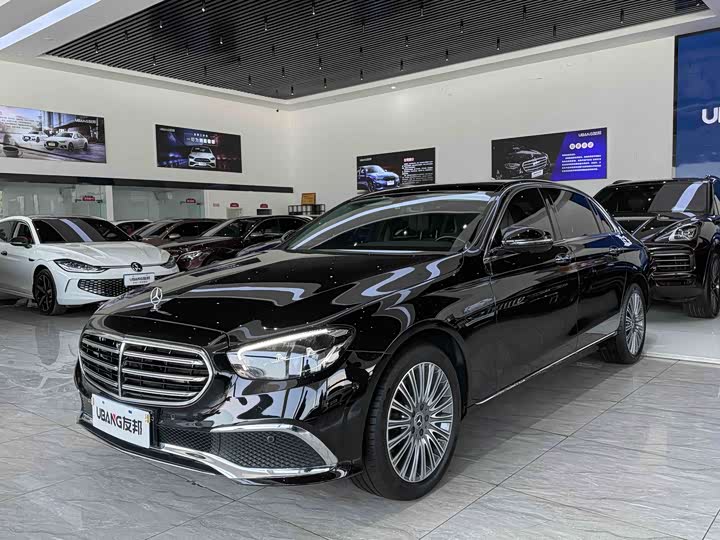 Фото 1 - Mercedes-Benz E-Class