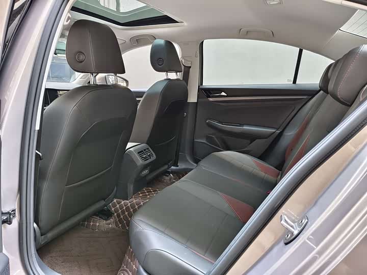 Фото 10 - Volkswagen Bora