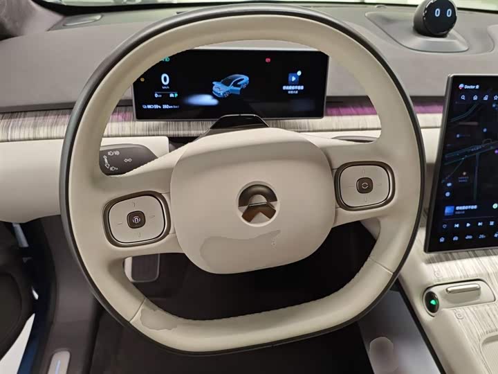 Фото 11 - Nio ET7