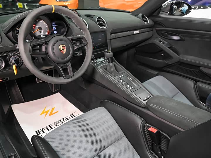 Фото 6 - Porsche 718