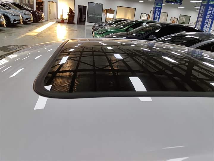 Фото 27 - BYD Han