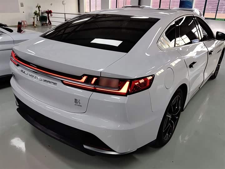 Фото 7 - BYD Han