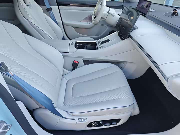 Фото 7 - Luxeed S7