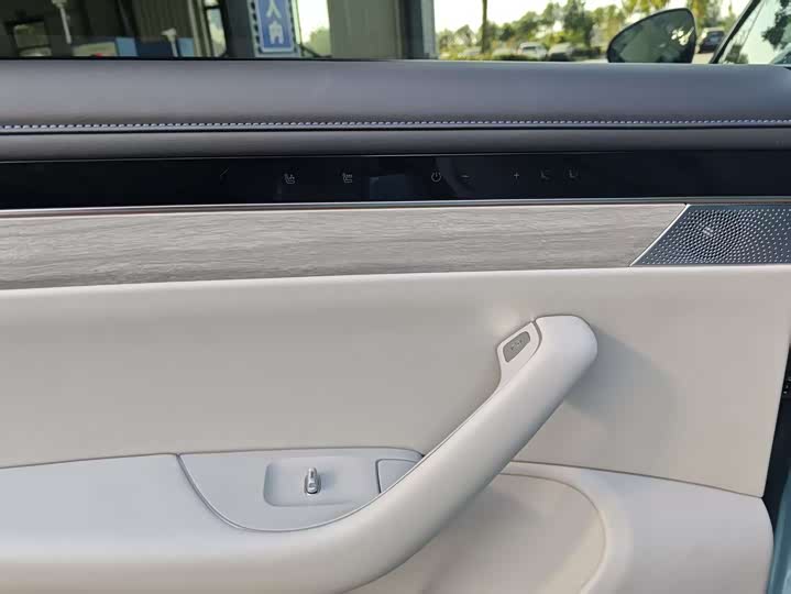 Фото 8 - Luxeed S7