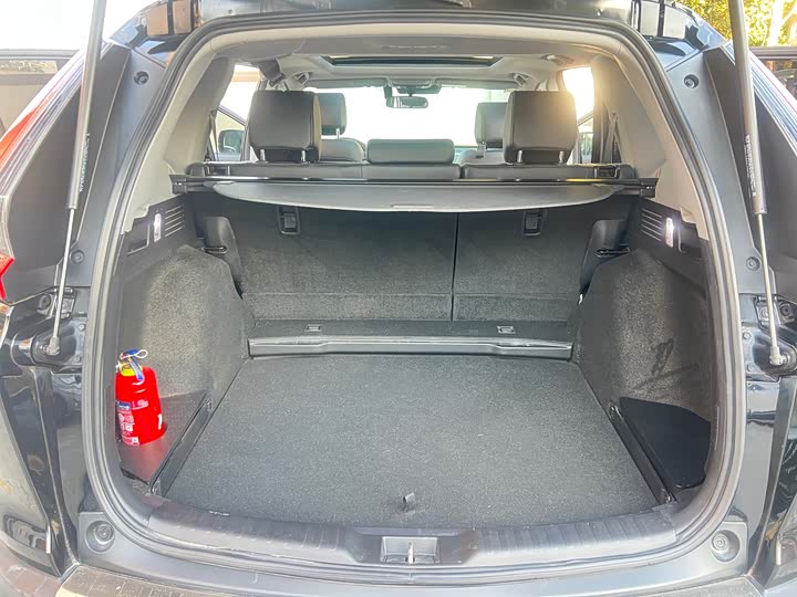 Фото 14 - Honda CR-V