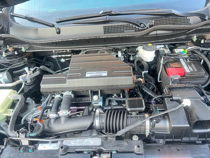 Фото 16 - Honda CR-V