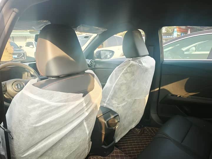 Фото 18 - MG Motor 5