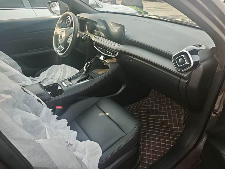 Фото 22 - MG Motor 5