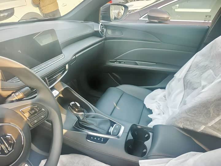 Фото 25 - MG Motor 5