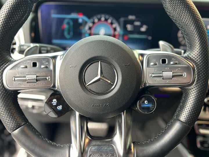 Фото 13 - Mercedes-Benz G-Class AMG