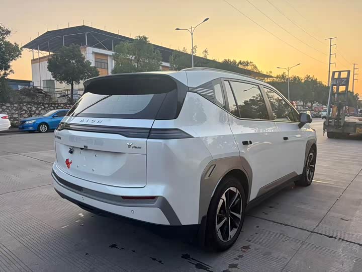 Фото 7 - GAC Aion Y