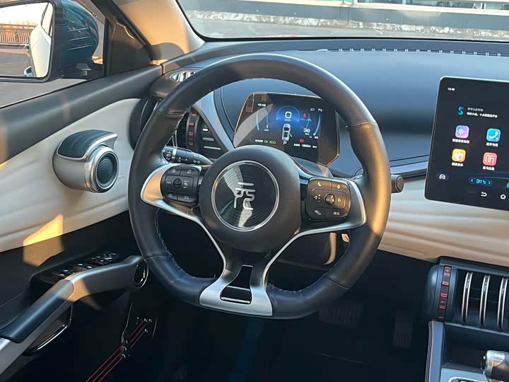 Фото 4 - BYD Yuan Plus