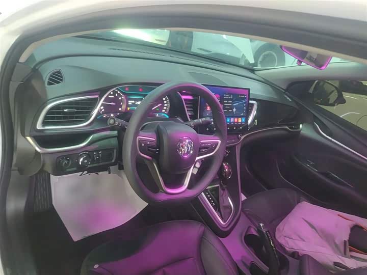 Фото 10 - Buick Excelle GT