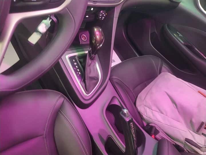 Фото 14 - Buick Excelle GT