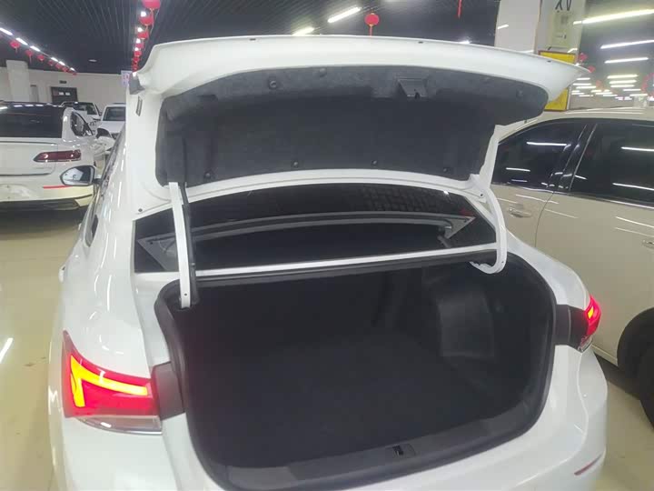 Фото 19 - Buick Excelle GT