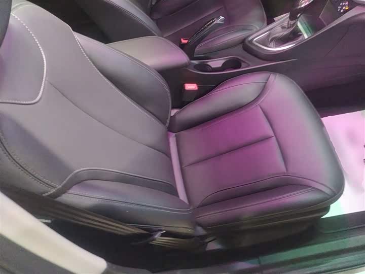 Фото 25 - Buick Excelle GT