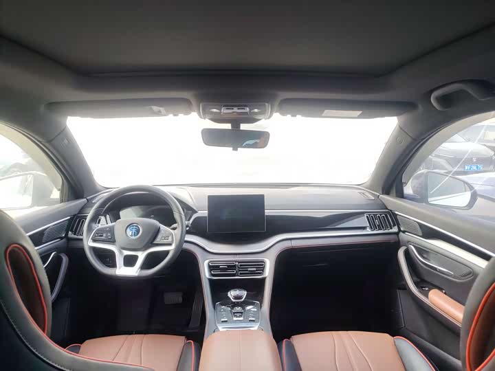 Фото 7 - BYD Song Plus