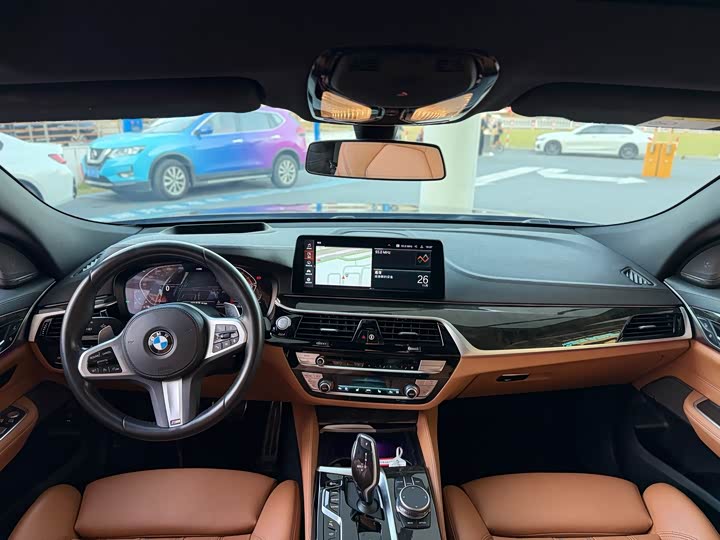 Фото 10 - BMW 6 Series GT